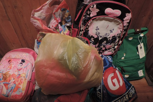 Волонтёры собрали вещи для семьи, воспитывающей 8 детей в Чите